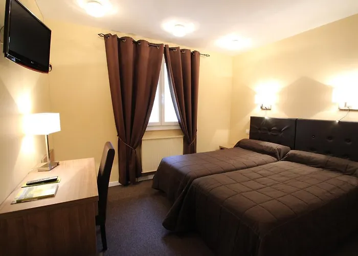 Hotel Le Valaurie Saint-Nazaire (Gard)